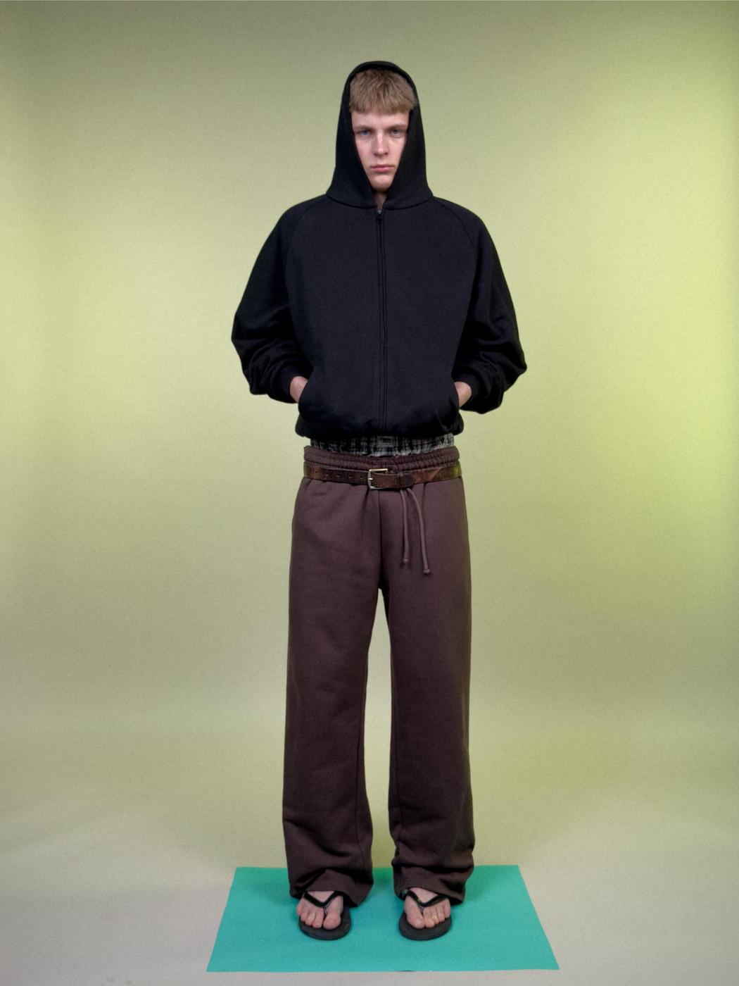 BOMBER