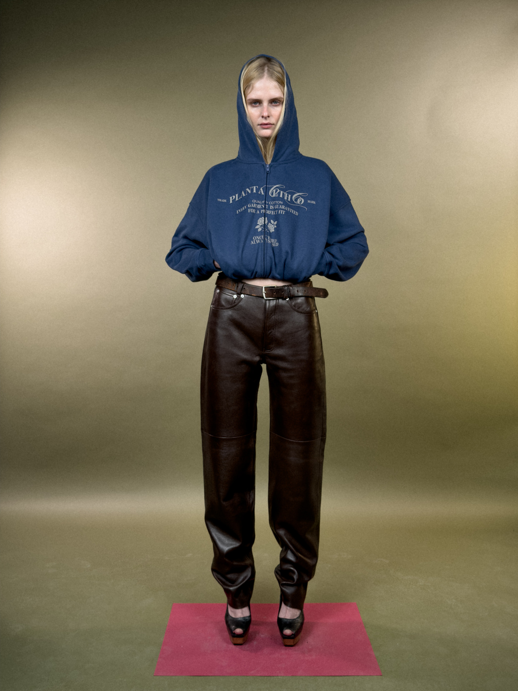 SONORITY ZIP HOODIE